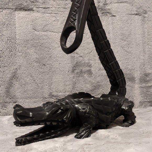 Crocodile Wine Bottle Holder Wooden Display Bar Home African Jungle Safari Decor - Picture 8 of 12